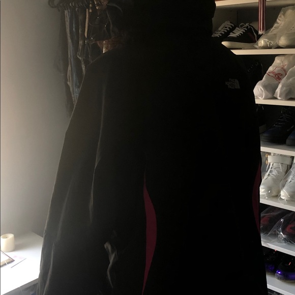 Women’s Black and Pink North Face Raincoat - Picture 4 of 8